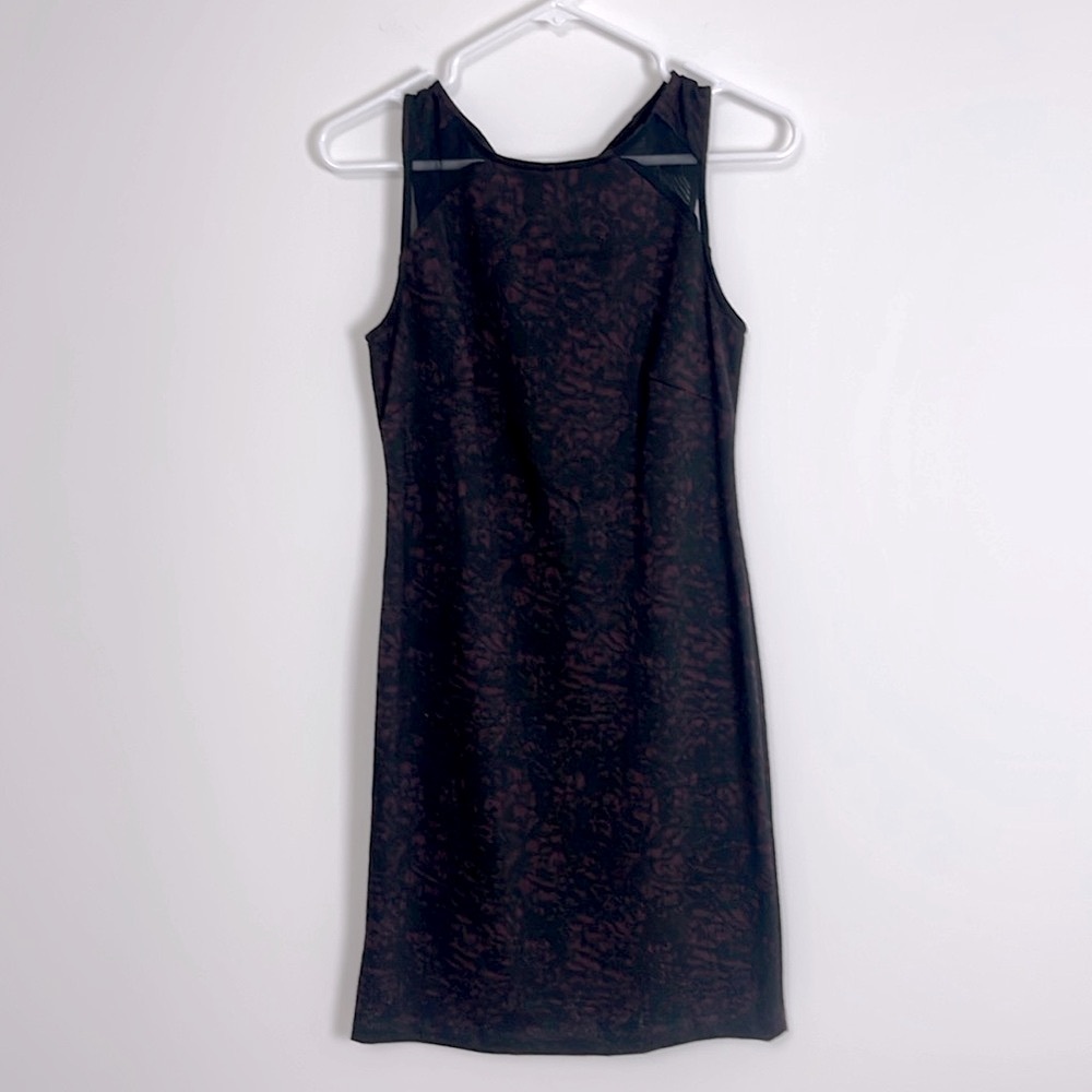 Banana republic knit black and raspberry colored dress size 4